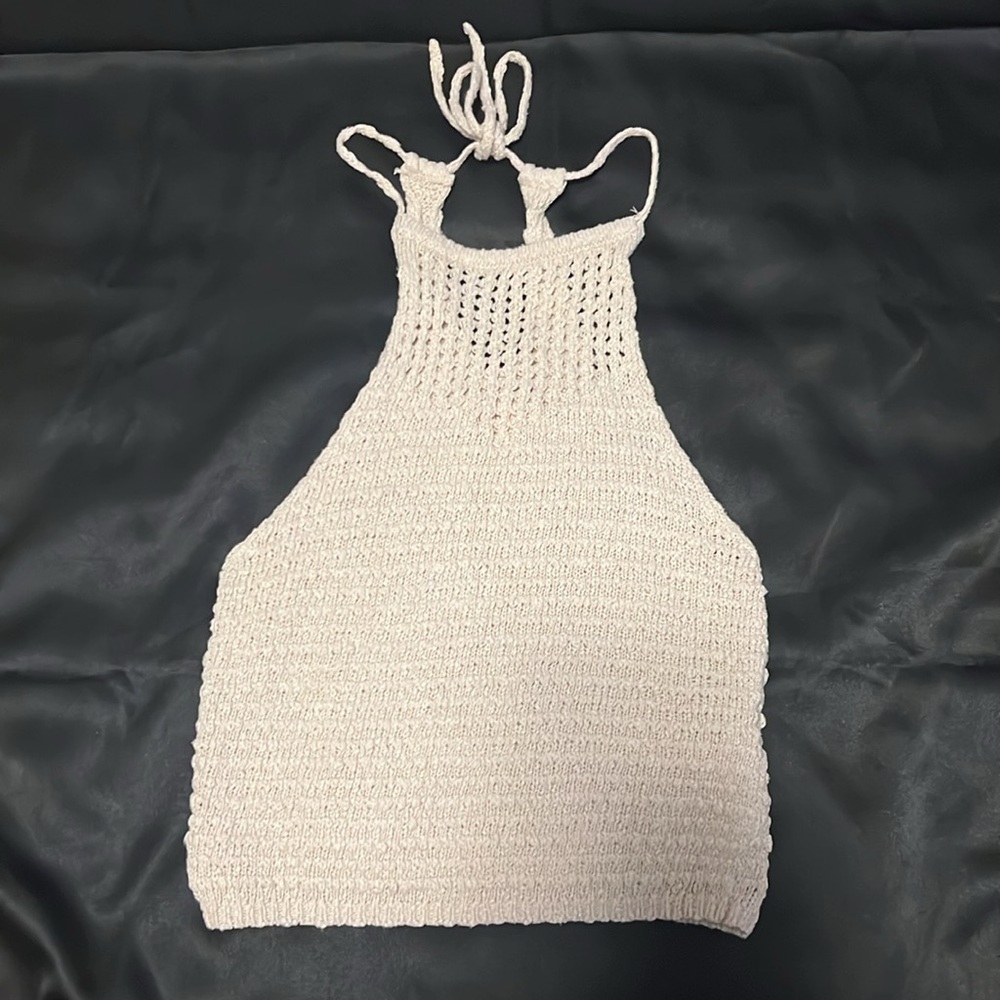XS Knitted Hollister ca cream halter top